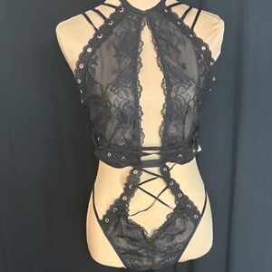 Victoria's Secret Black Lace Strappy Bra